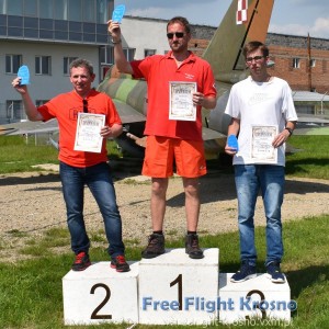 Podium F1H senior. 2. Leszek Kryszczuk, 1. Henryk Krupa, 3. Filip Badylak Podium F1H senior. 2. Leszek Kryszczuk, 1. Henryk Krupa, 3. Filip Badylak