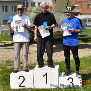 Podium F1S. 2. Tadeusz Jurczyk, 1. Stanisław Kubit (na fot. S. Kopacz), 3. Józef Półchłopek Podium F1S. 2. Tadeusz Jurczyk, 1. Stanisław Kubit (na fot. S. Kopacz), 3. Józef Półchłopek
