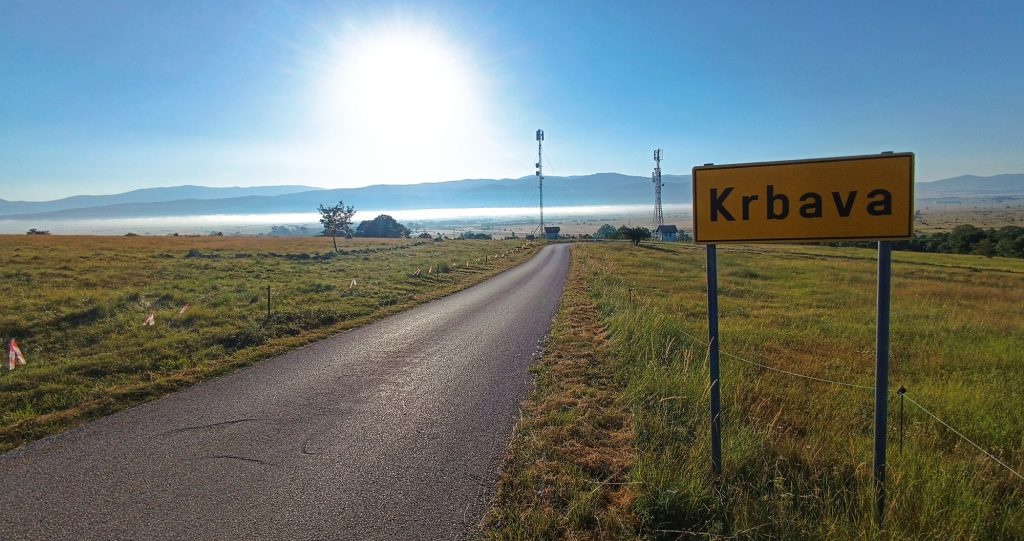 PŚ Chorwacja 2024 – Widok na pole po wschodzie słońca