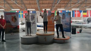 Podium F1B Standard
